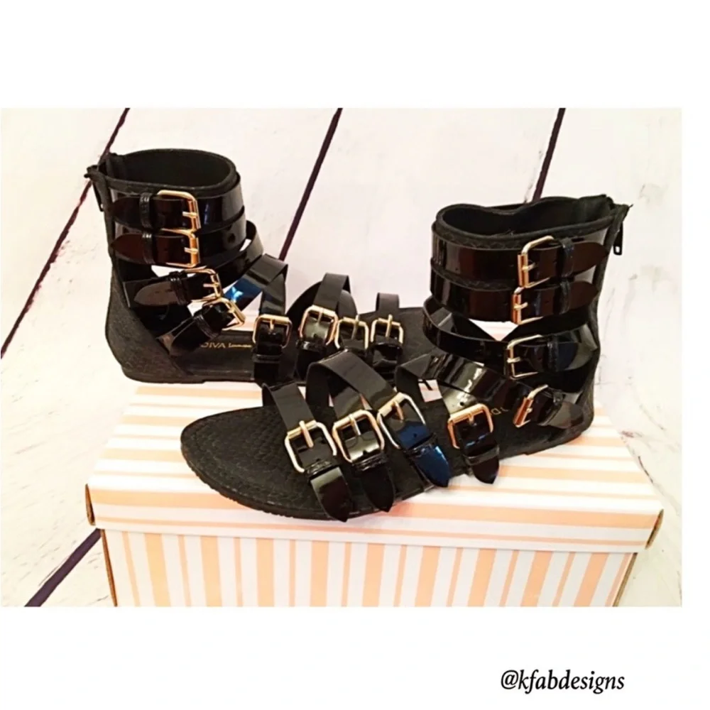 LAST 2! Strappy Black Zipper Textured Gladiator FlatSandal-Gold Tone Buckles - Picture 8 of 8